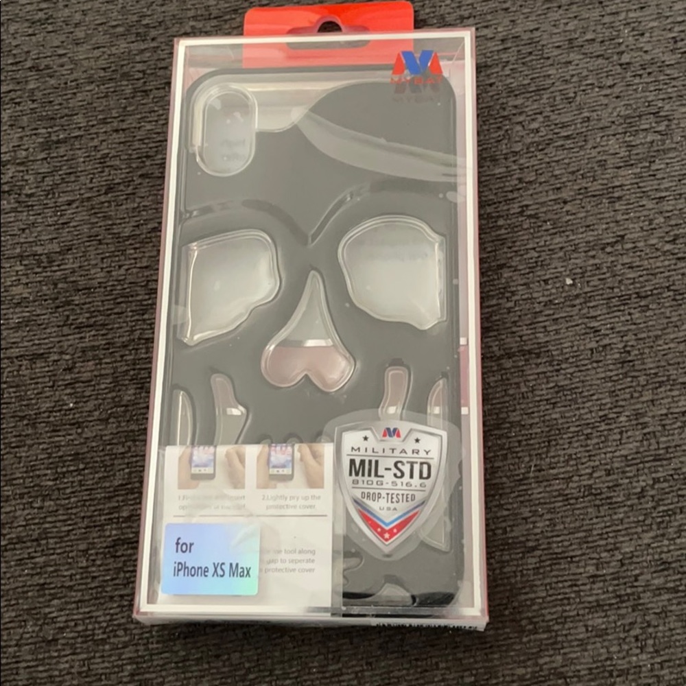 Skull iPhone XS Max case #2